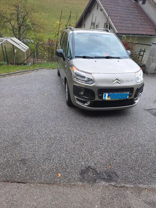 Citroen C3 Picasso 2012 photo 2