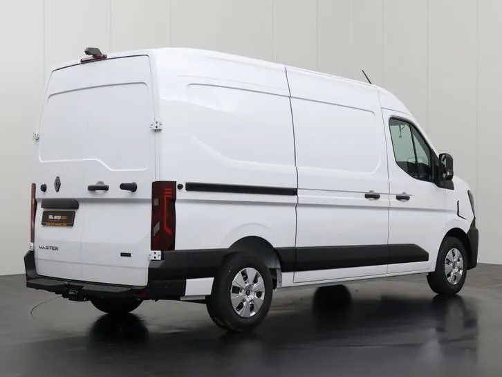 Renault Master 2026 photo 2