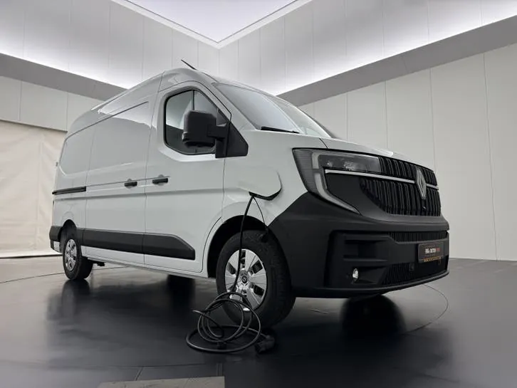 Renault Master 2026 photo 3