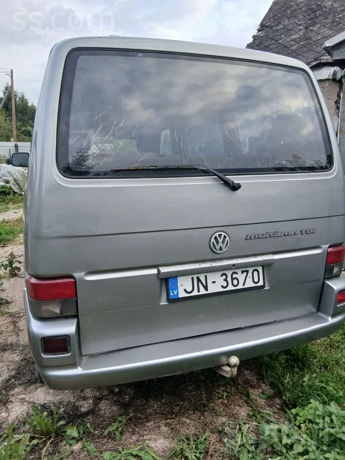 Volkswagen T4 1998 photo 4