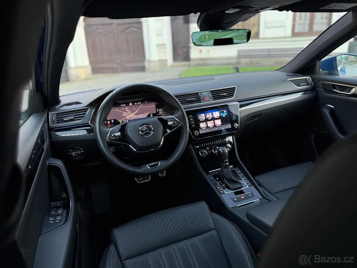 Skoda Superb 2023 photo 3