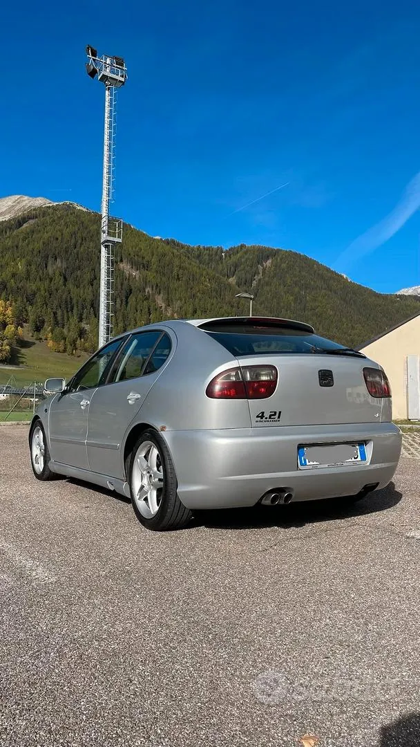 Seat Leon 2002 photo 2