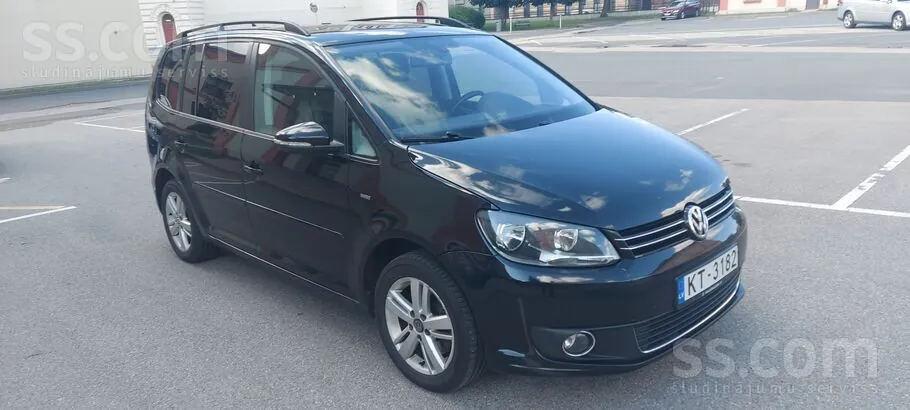 Volkswagen Touran 2013 photo 4