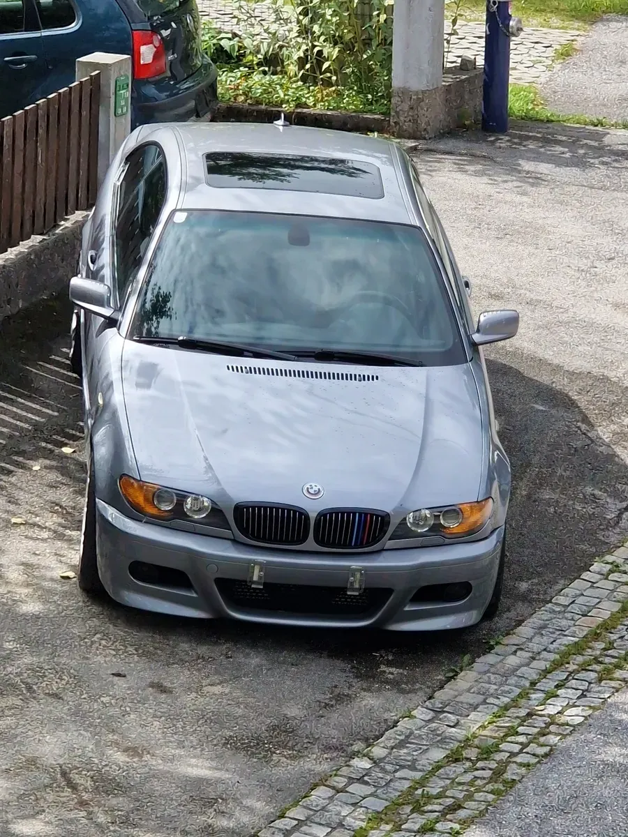 BMW 3 Series 2003 photo 3