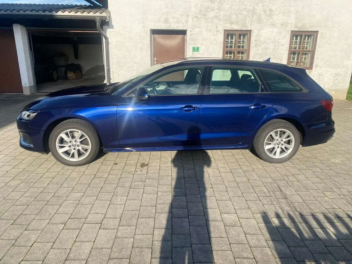 Audi A4 2020 photo 3