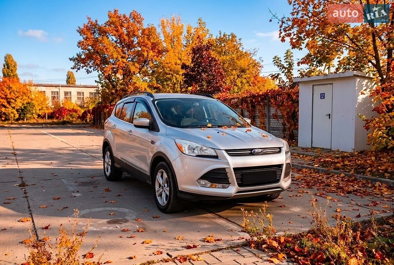 Ford Escape 2013 photo 2