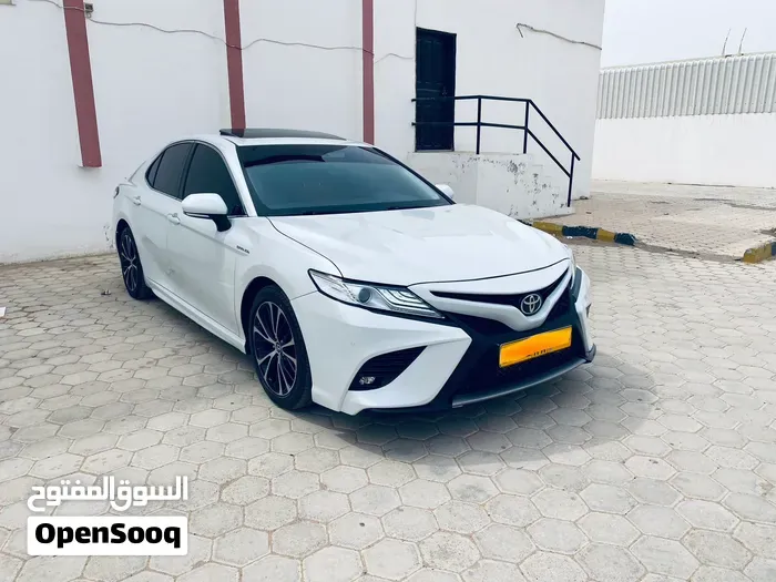 Toyota Camry 2019 photo 3
