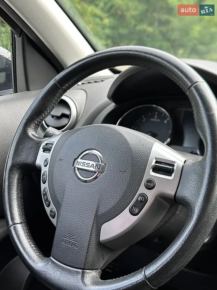 Nissan Qashqai 2013 photo 4