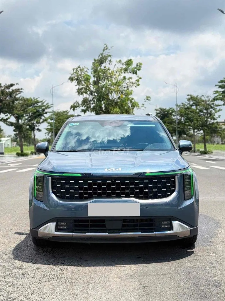 Kia Carnival 2024 photo 2