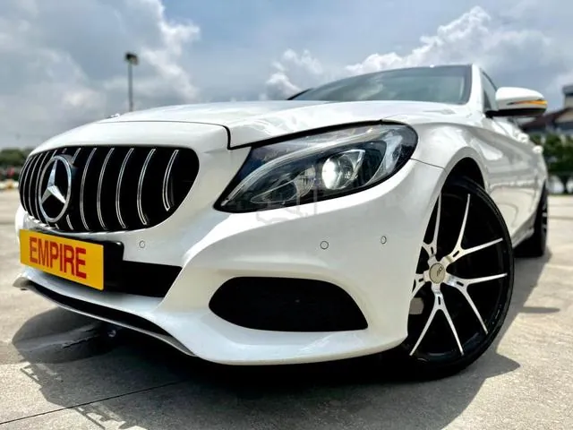 Mercedes-Benz C-Class