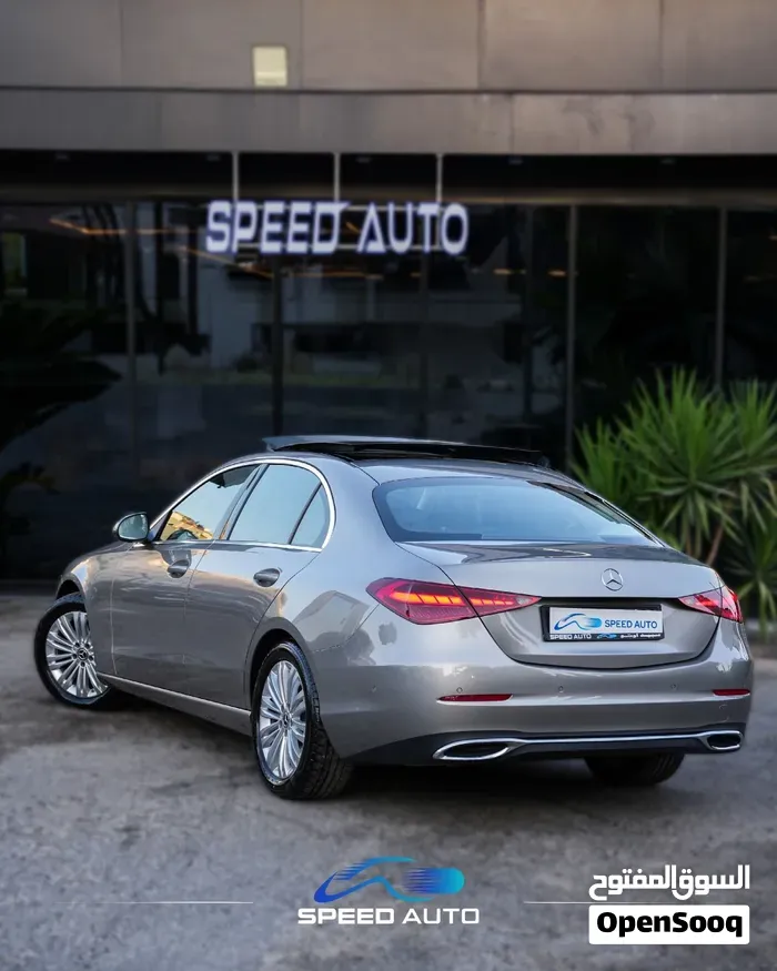 Mercedes-Benz C180 2024 photo 3