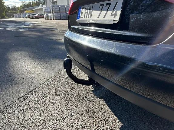 Audi A4 2011 photo 5