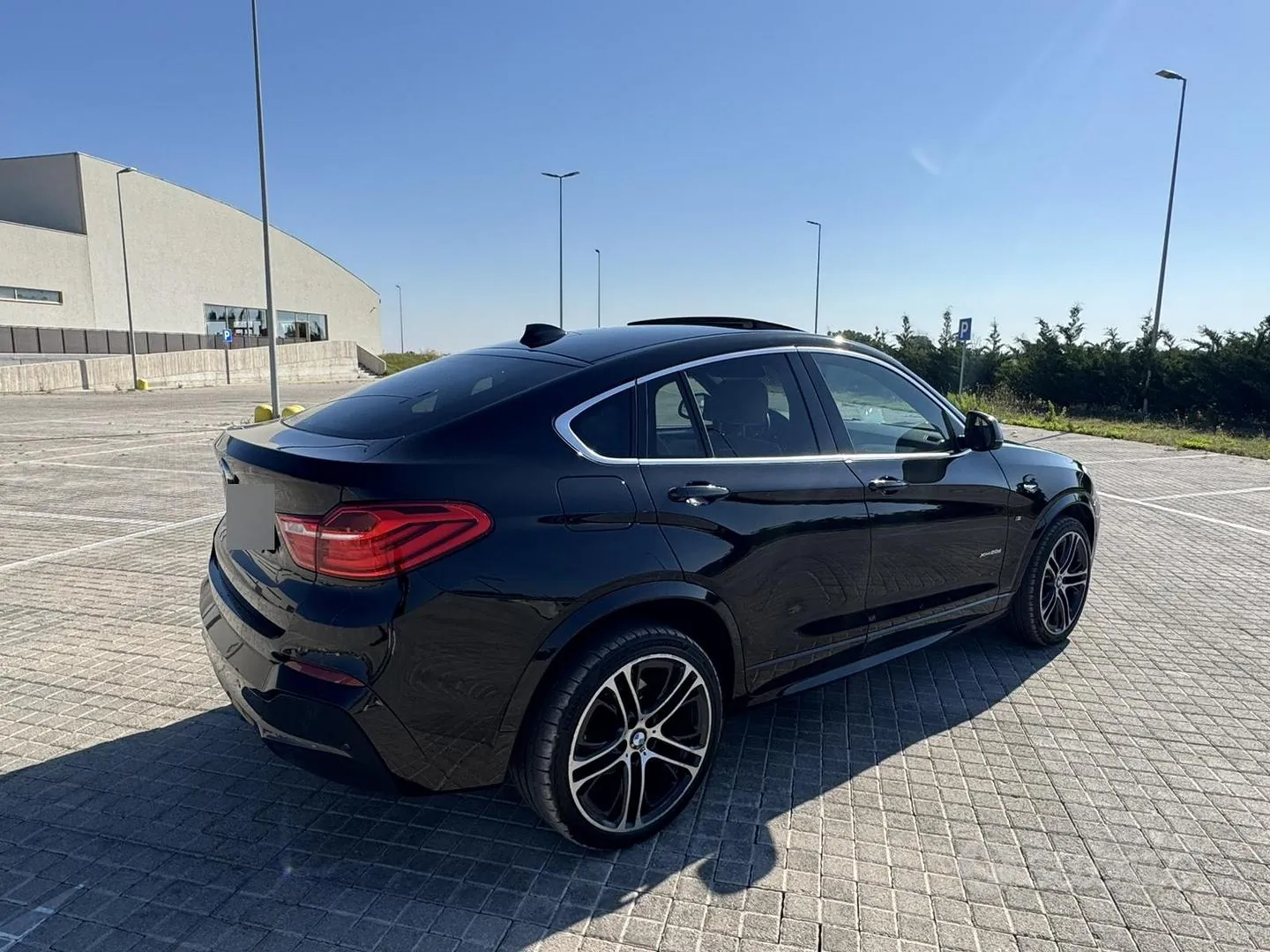 BMW X4 2016 photo 4