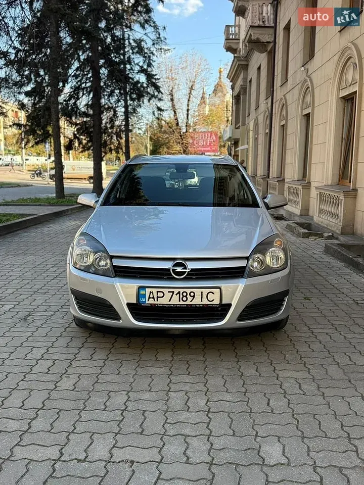 Opel Astra 2005 photo 2