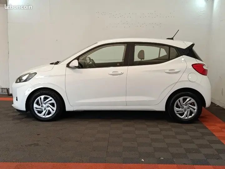 Hyundai I10 2022 photo 4