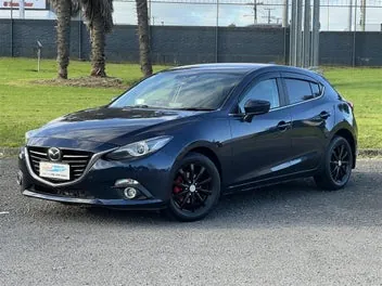 Mazda Axela 2015 photo 2