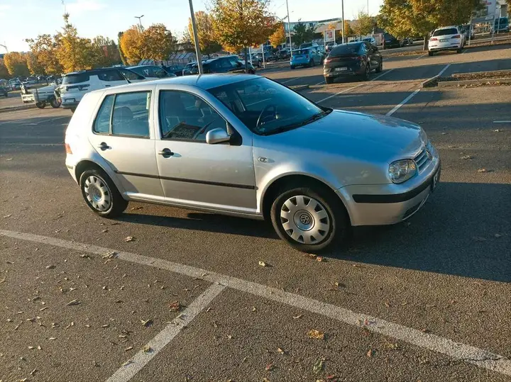 Volkswagen Golf 4