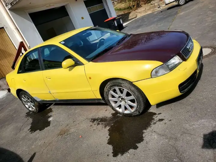 Audi A4 1998 photo 3