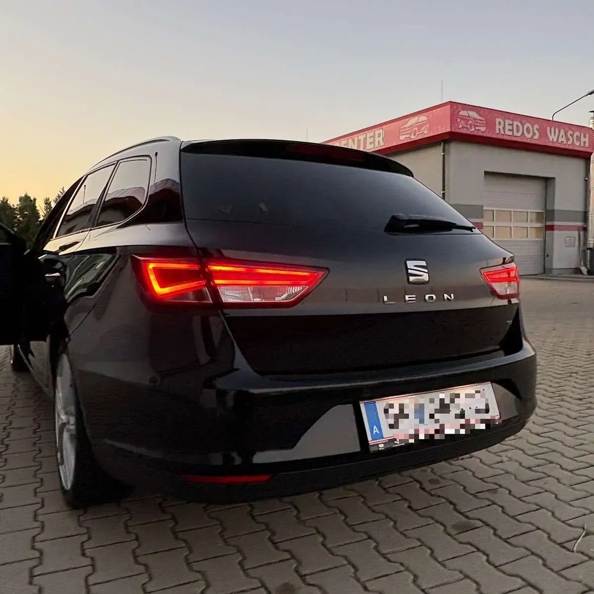 Seat Leon 2014 photo 2