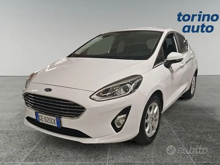 Ford Fiesta 2021 photo 2