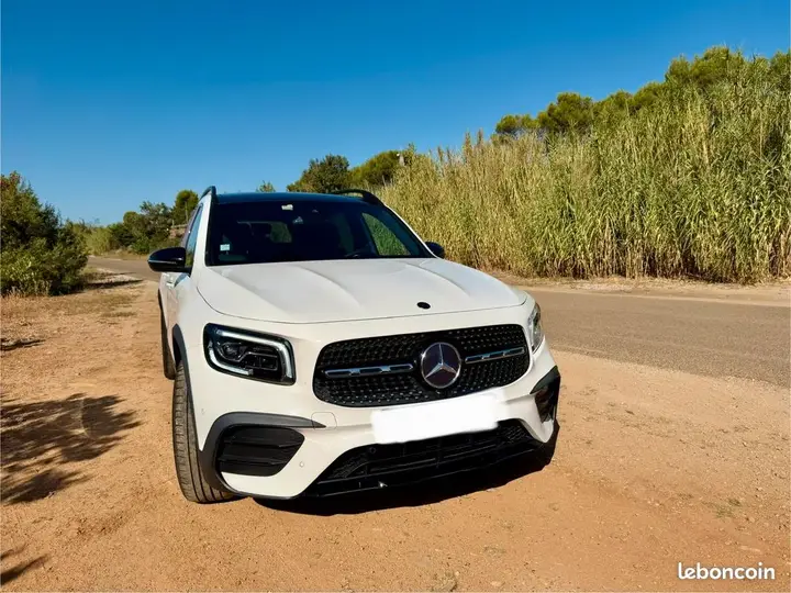 Mercedes-Benz Glb