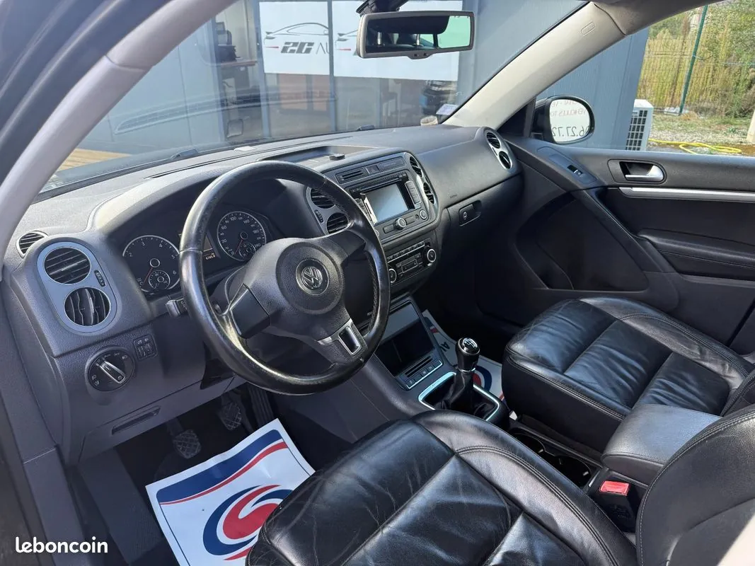 Volkswagen Tiguan 2012 photo 4