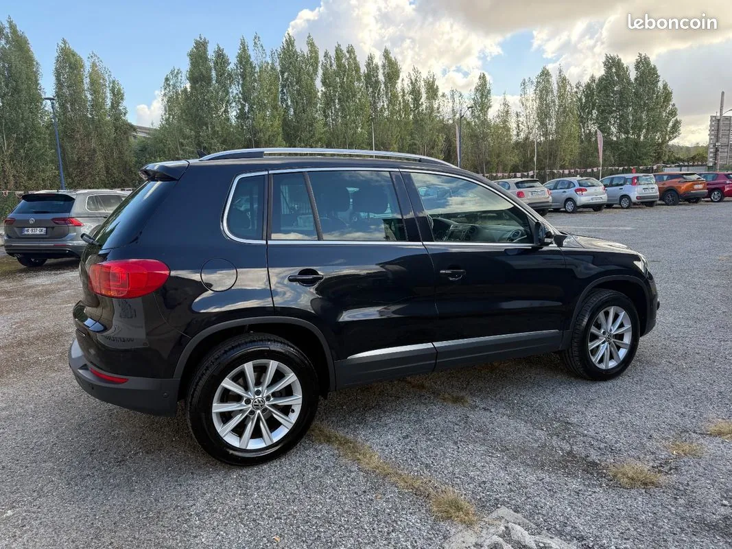 Volkswagen Tiguan 2012 photo 3