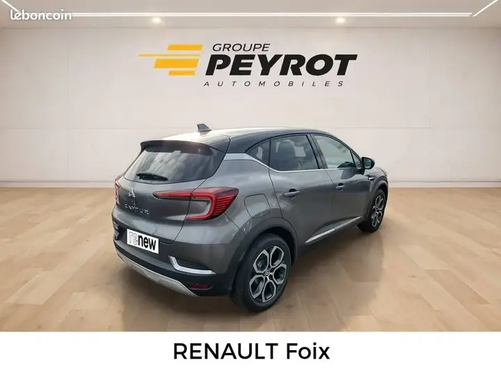 Renault Captur 2023 photo 5