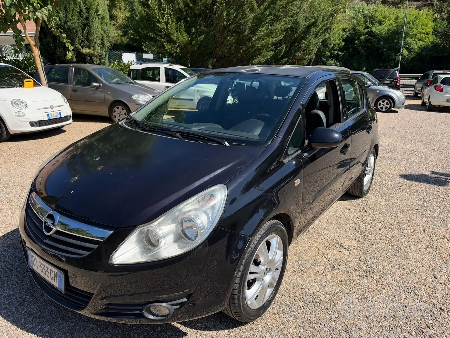 Opel Corsa 2009 photo 2