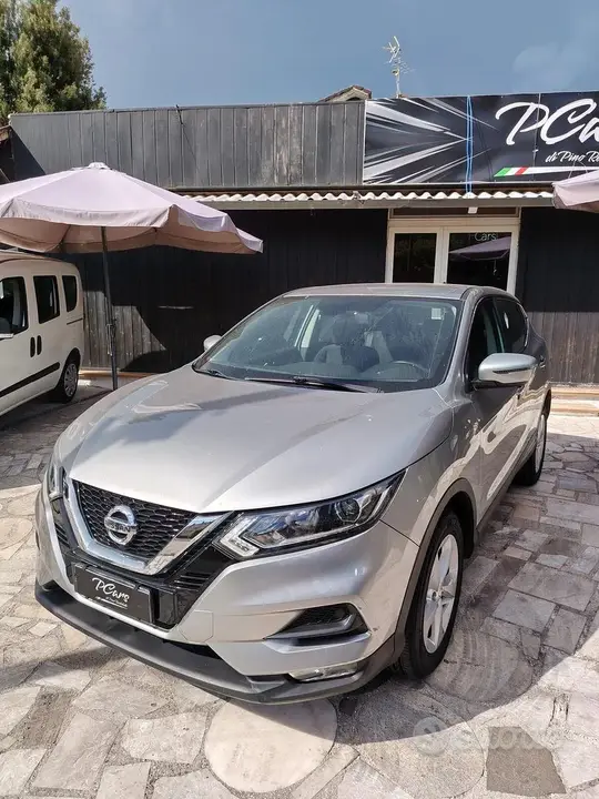 Nissan Qashqai photo 2