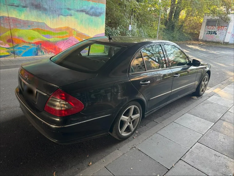 Mercedes-Benz E220 Cdi