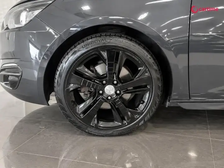 Peugeot 308 2017 photo 5