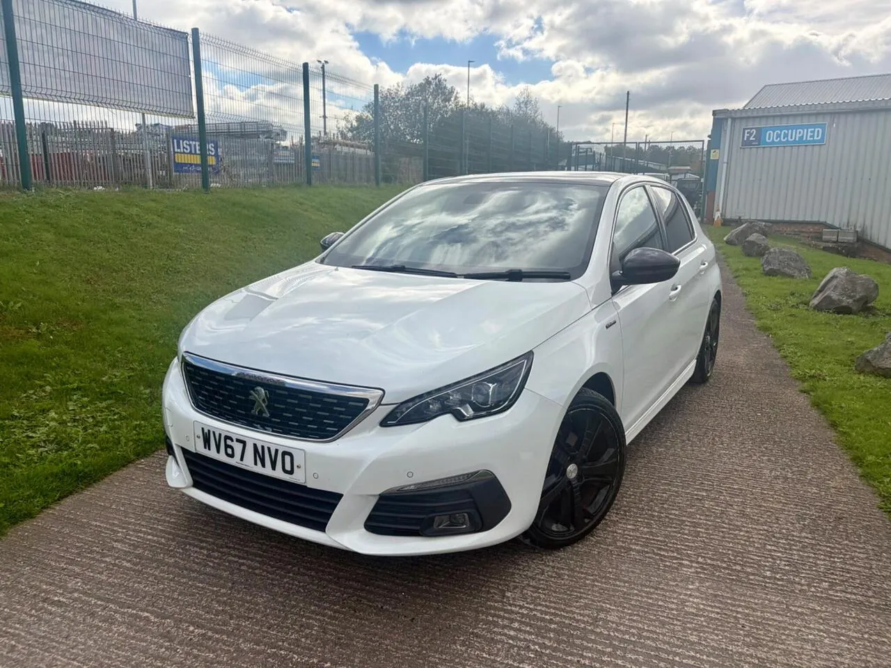 Peugeot 308 2017 photo 2