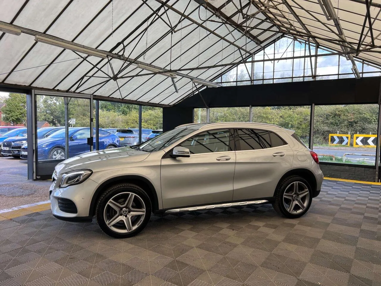 Mercedes-Benz Gla 2018 photo 5