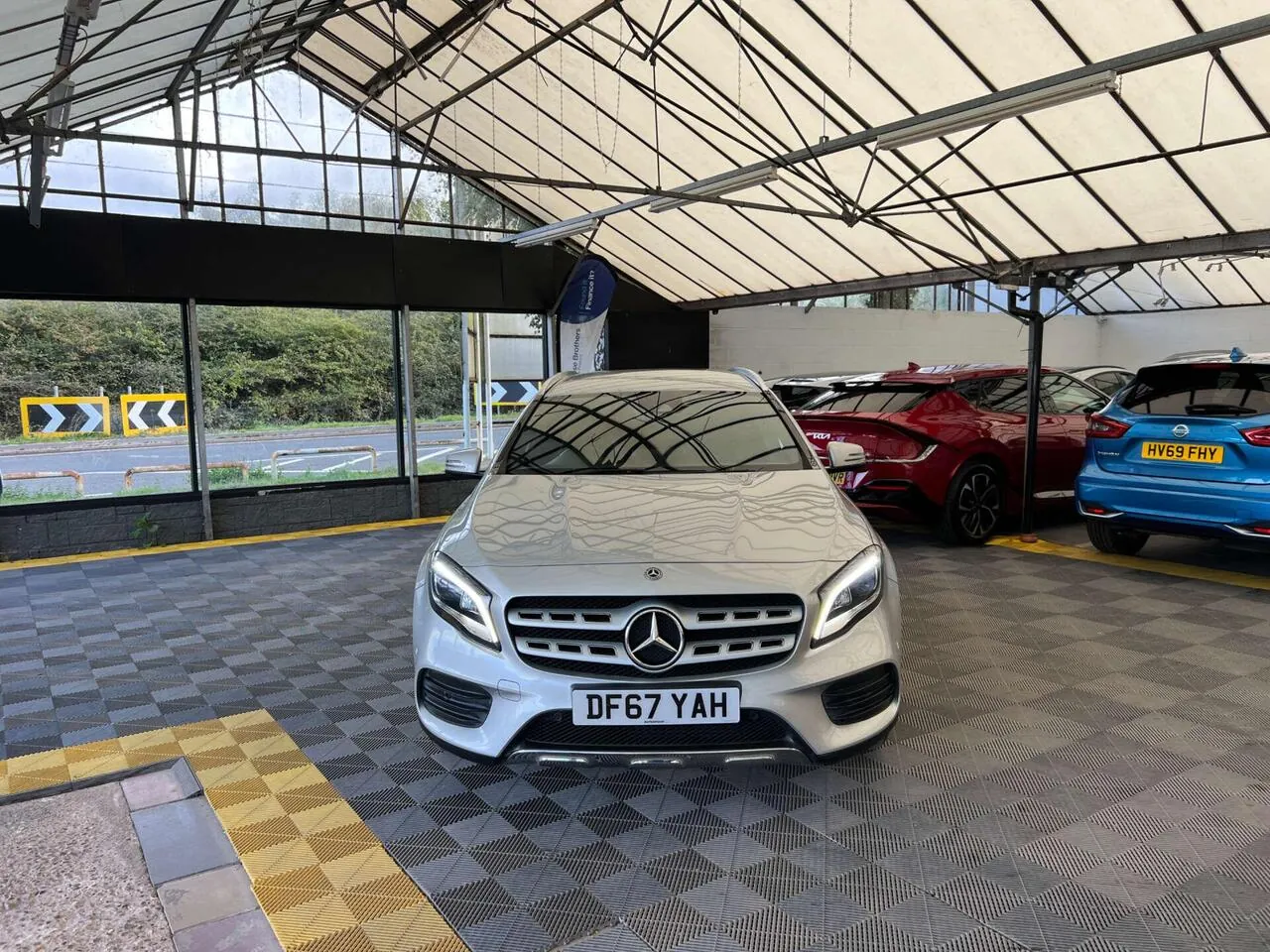 Mercedes-Benz Gla 2018 photo 4