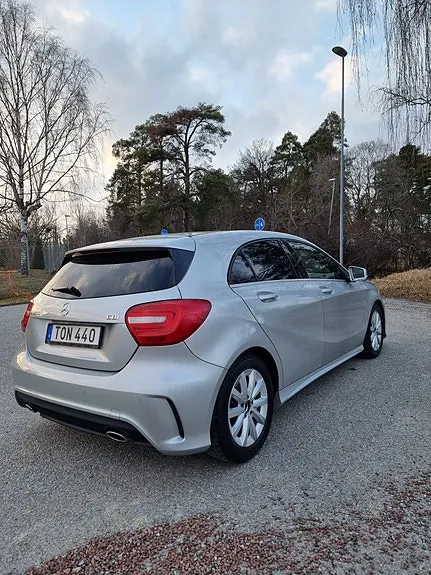Mercedes-Benz A200