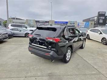 Toyota Rav4 2021 photo 3