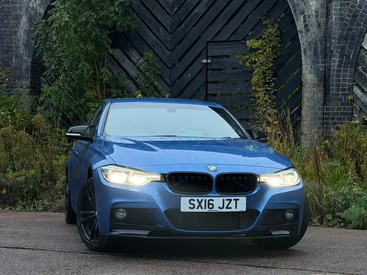 BMW 3 Series 2016 photo 3