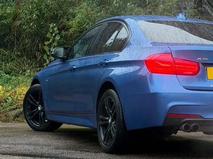 BMW 3 Series 2016 photo 5