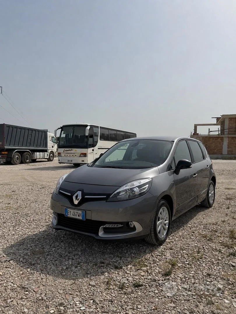 Renault Scenic 2015 photo 3