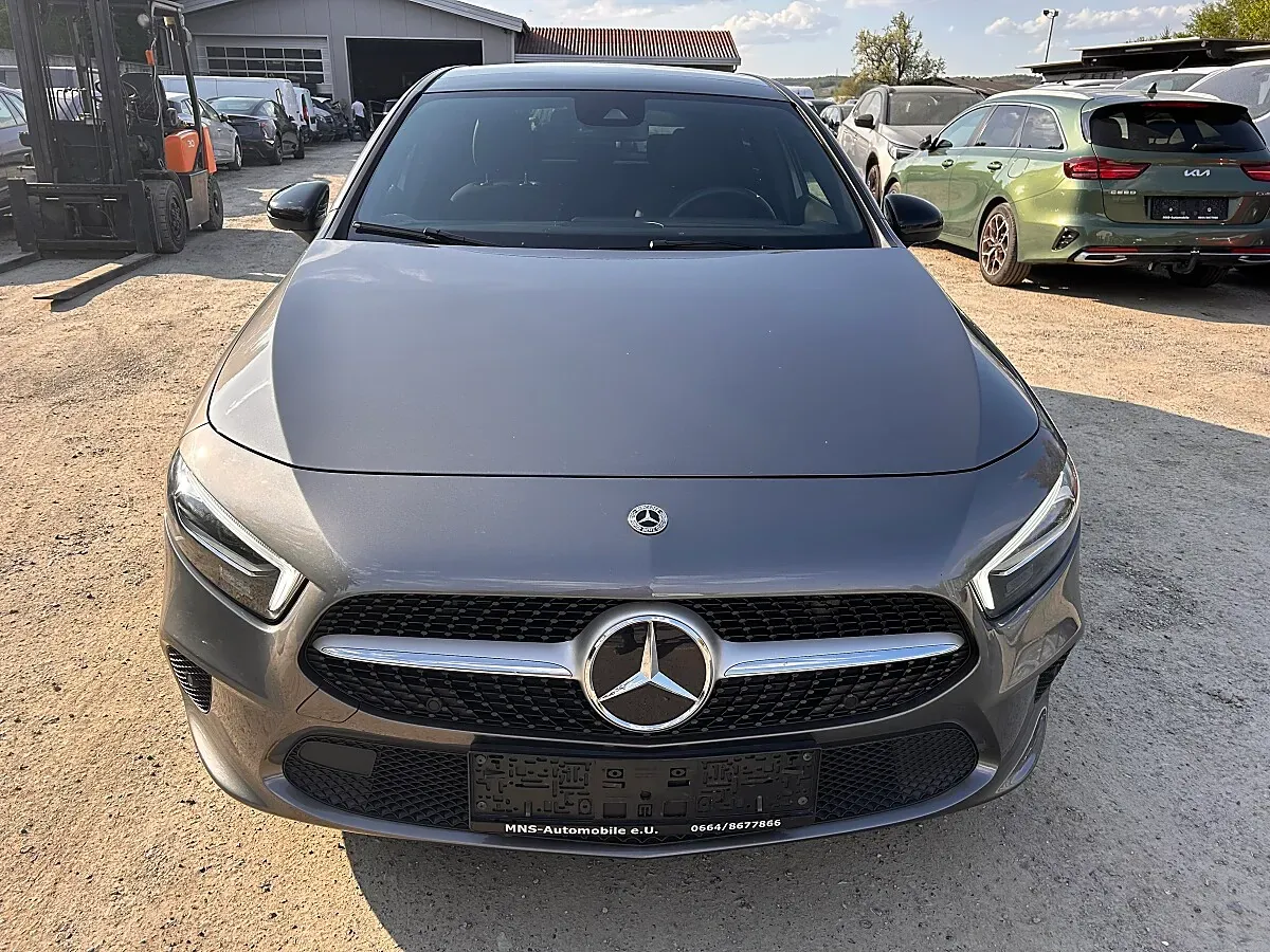 Mercedes-Benz A-Class 2019 photo 2