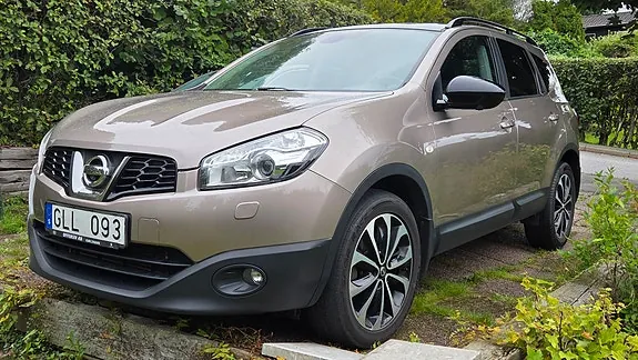 Nissan Qashqai+2