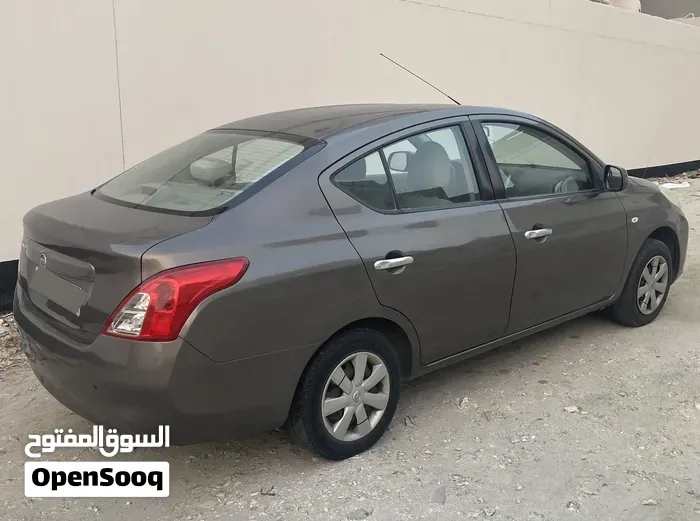 Nissan Sunny 2012 photo 3
