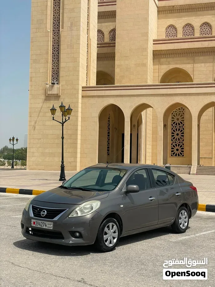 Nissan Sunny 2012 photo 5