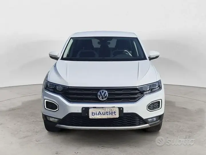 Volkswagen T-Roc 2018 photo 2