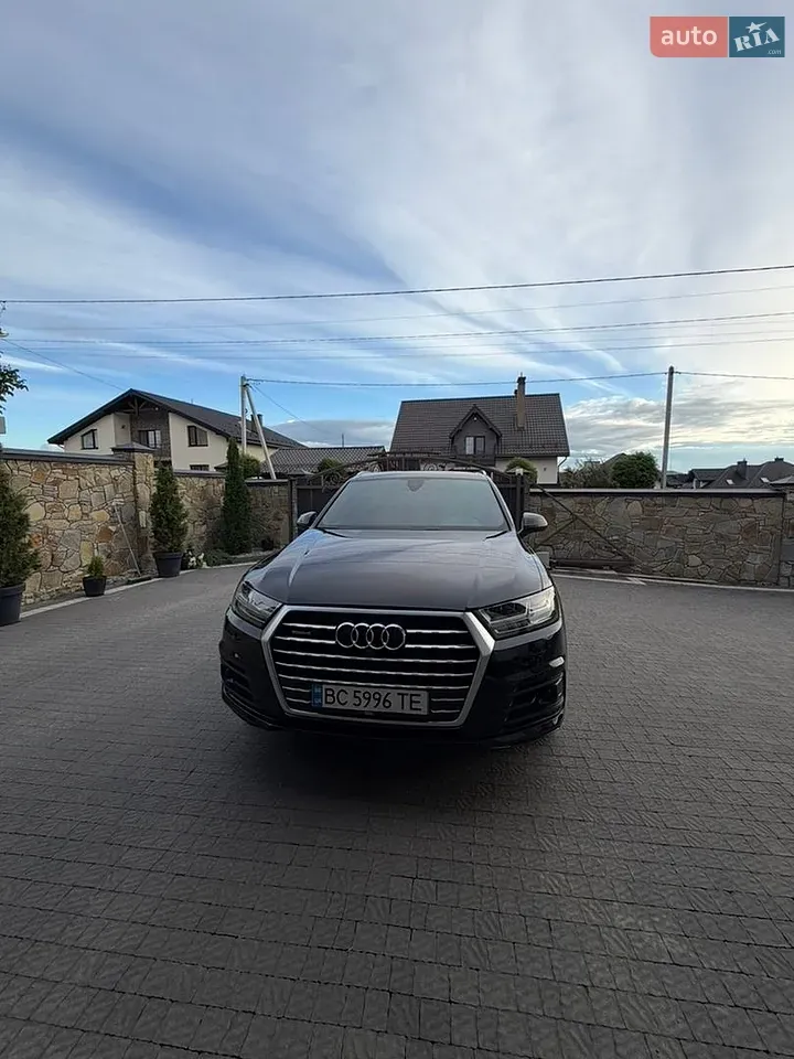 Audi Q7 2019 photo 3