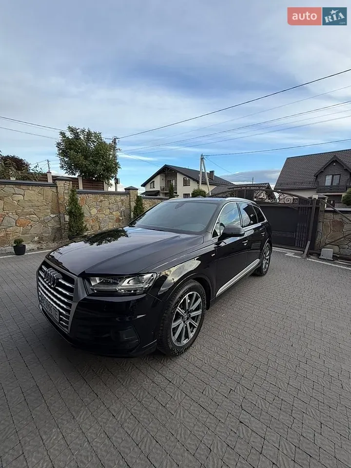 Audi Q7 2019 photo 4
