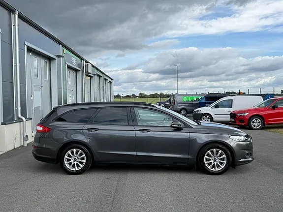 Ford Mondeo 2016 photo 2