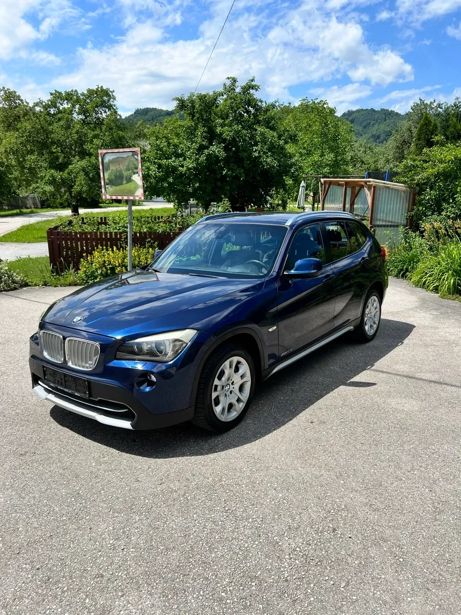 BMW X1 2010 photo 2