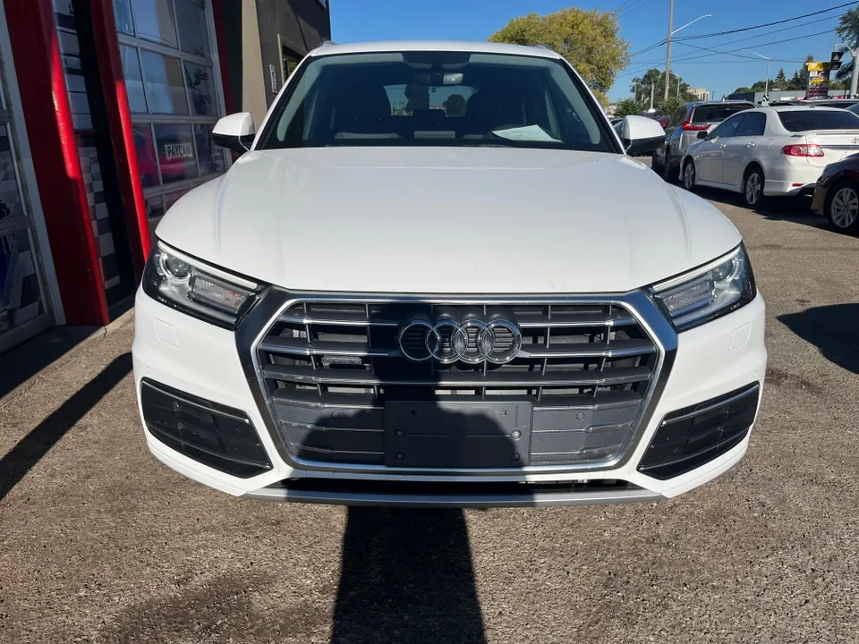Audi Q5 2018 photo 2